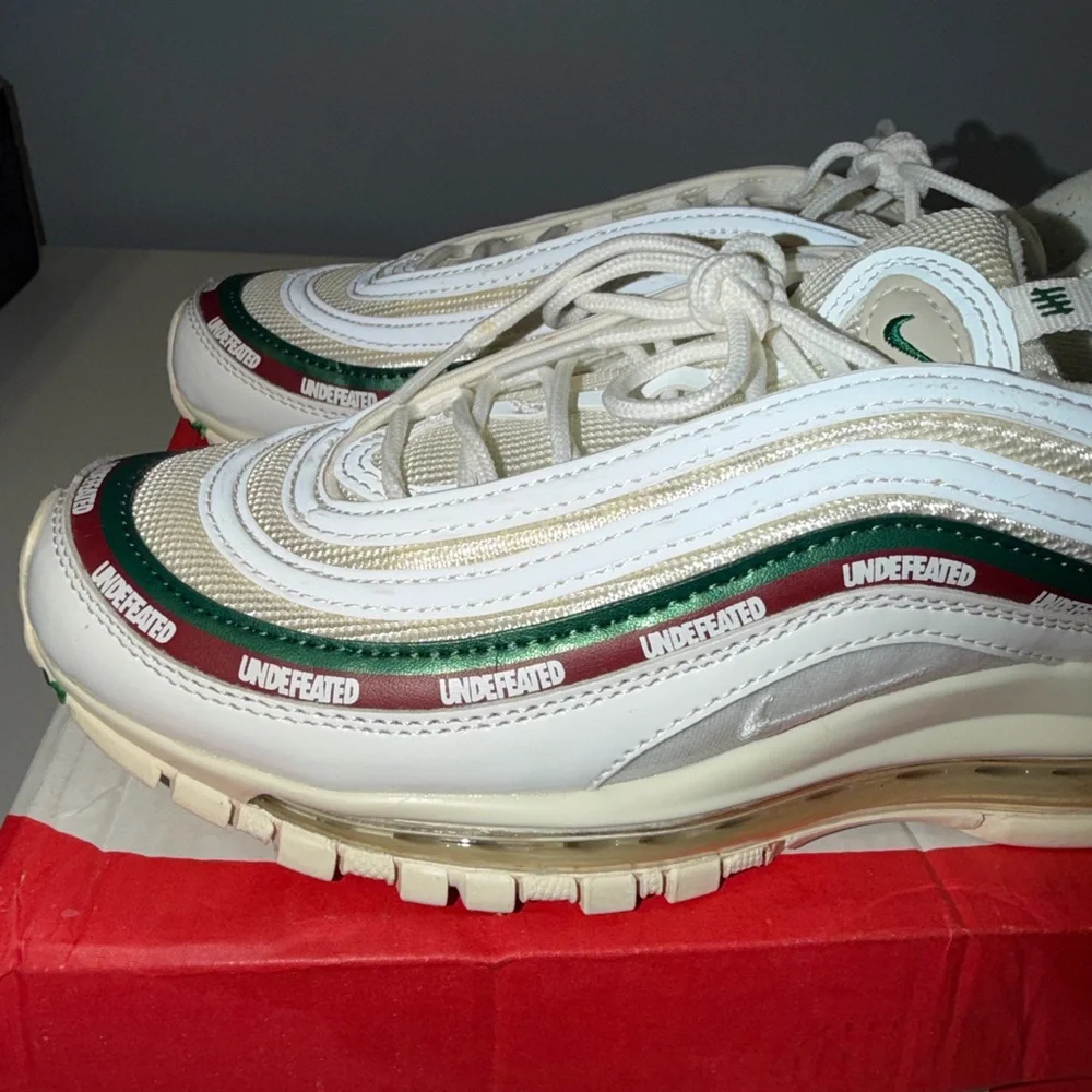 Nike Air Max 97 Cream and Black Sneakers